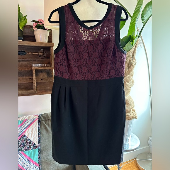 Silhouette Dress with Lace Detail - Picture 1 of 4